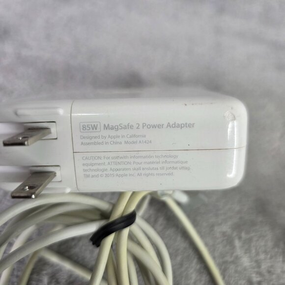 Apple 85W MagSafe 2 Power Adapter With Extension Cord For MacBook Pro - Picture 3 of 5